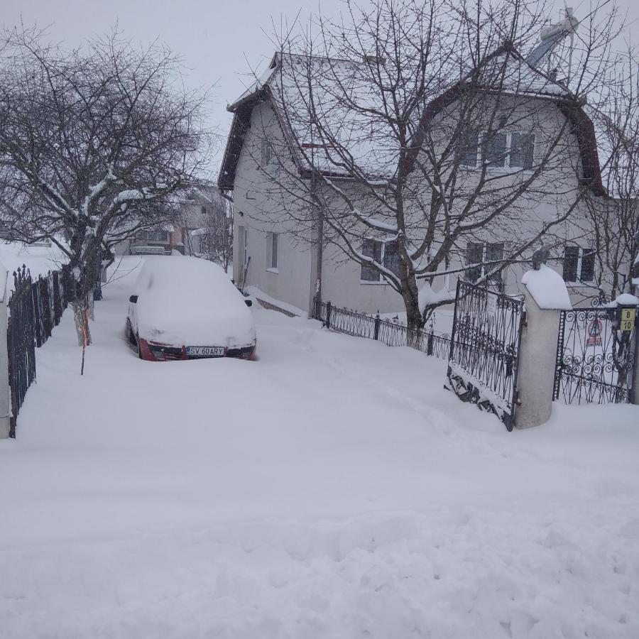 Casuta Bunicilor Villa Dorna Cindrenilor Bagian luar foto