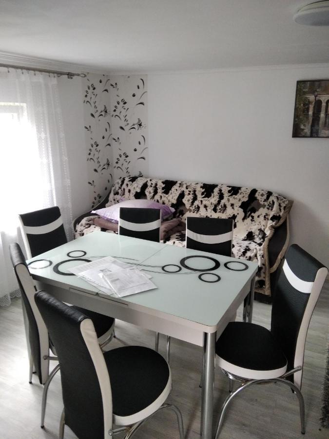 Casuta Bunicilor Villa Dorna Cindrenilor Bagian luar foto