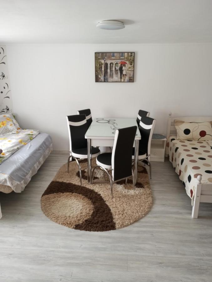Casuta Bunicilor Villa Dorna Cindrenilor Bagian luar foto