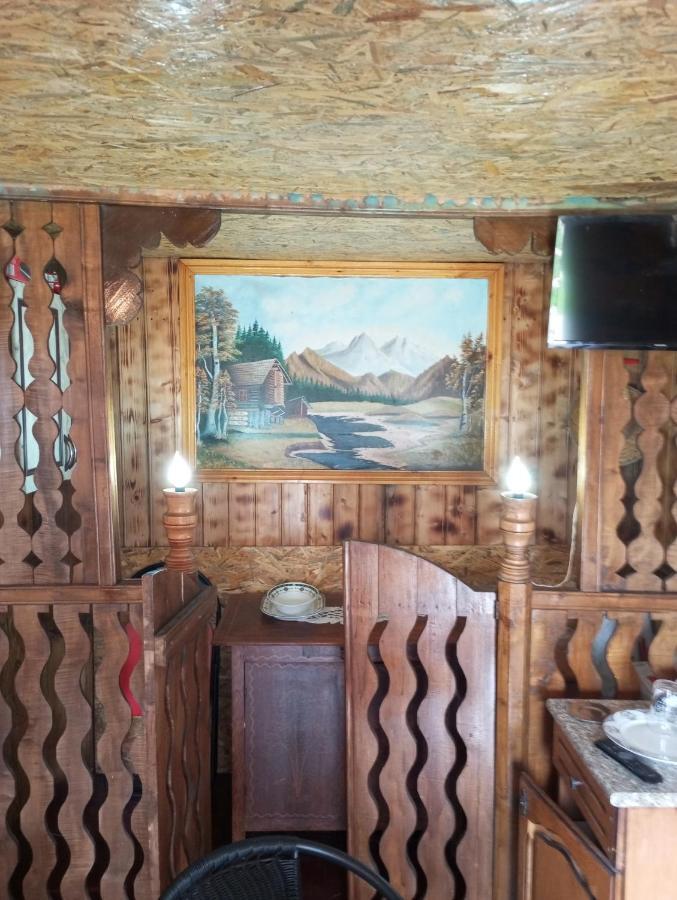 Casuta Bunicilor Villa Dorna Cindrenilor Bagian luar foto